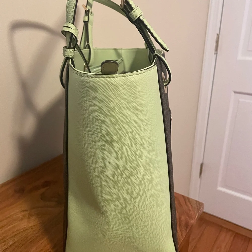 Michael Kors Signature Brown & Green Tote - Picture 9 of 12